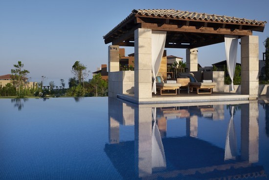 Costa Navarino The Romanos 5*